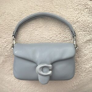 COACH Pillow Tabby 18